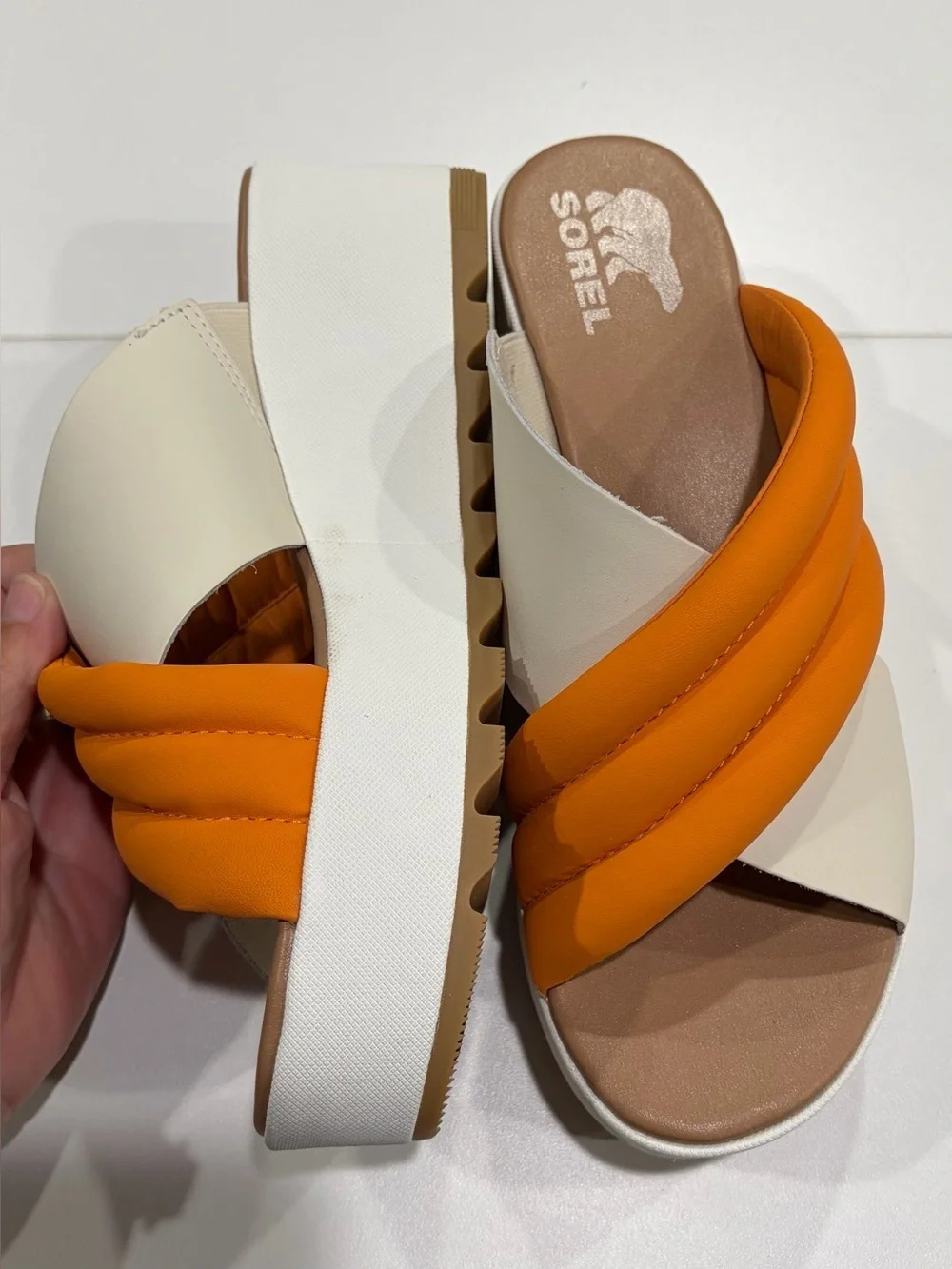 Sorel Women's Size 9 Cameron Flatform Puff Wedge Mule Sandals Orange NWT